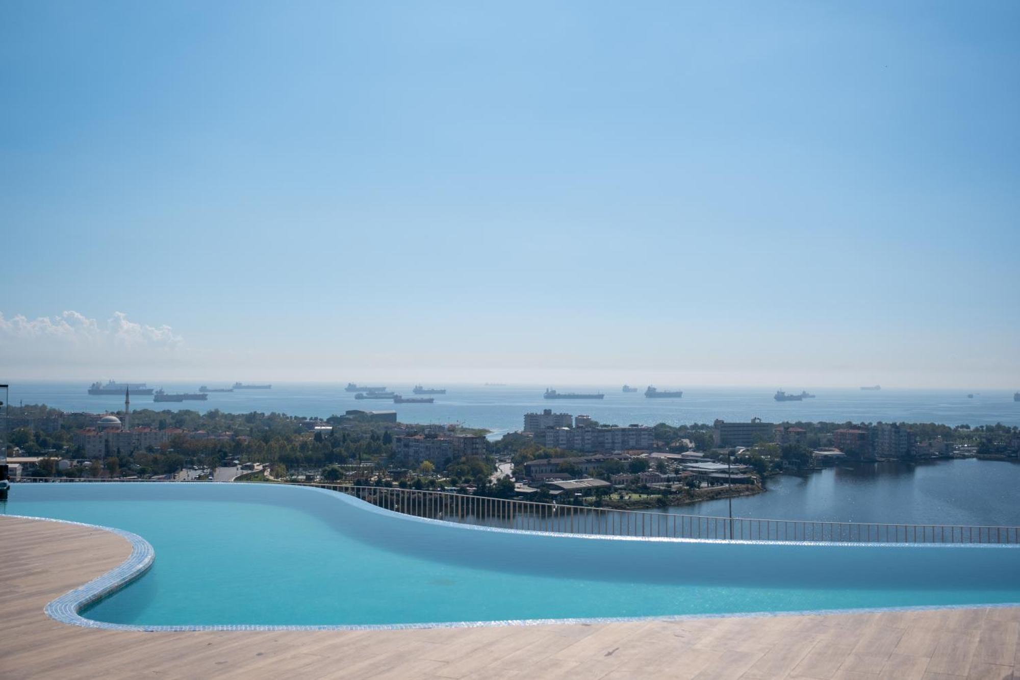 Golden Stones House Sea And Lake View 伊斯坦布尔 外观 照片